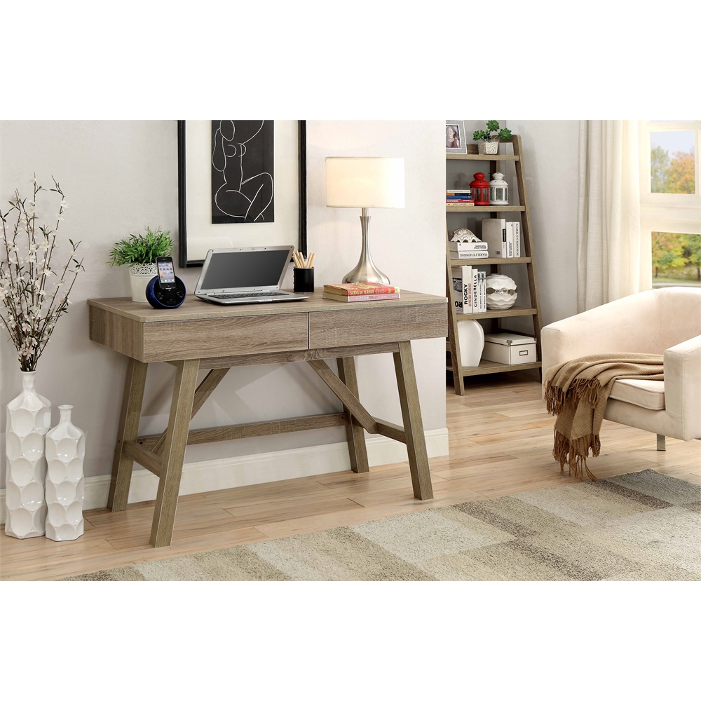Tracey Desk. Picture 2