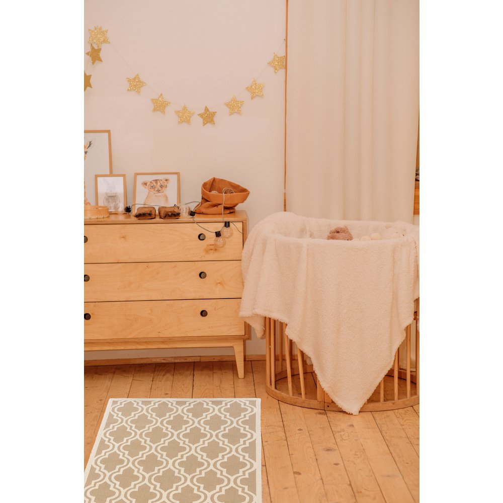Silhouette Quatrefoil Beige & Ivory 2x3, Rug. Picture 1