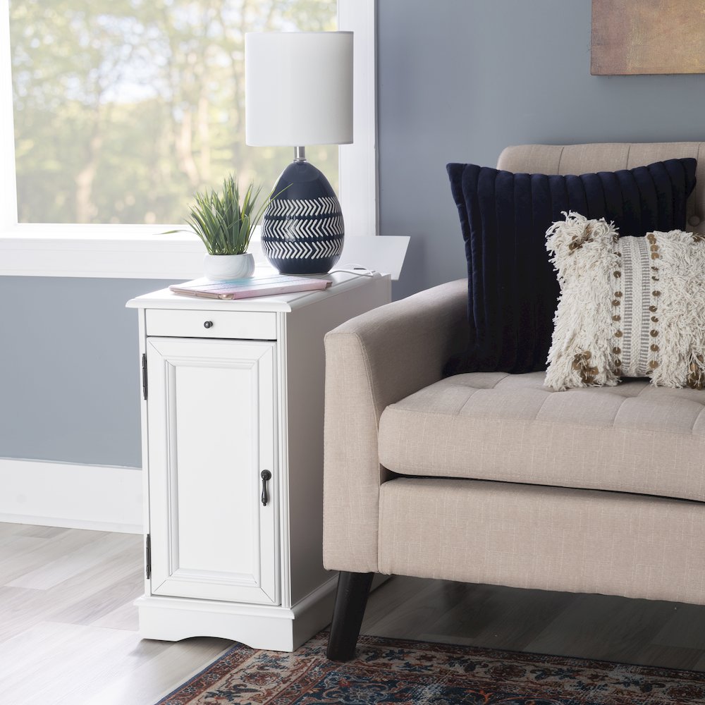 Butler White Accent Table. Picture 6