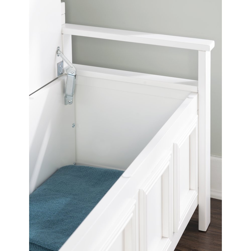 Laredo Storage Bench. Picture 4