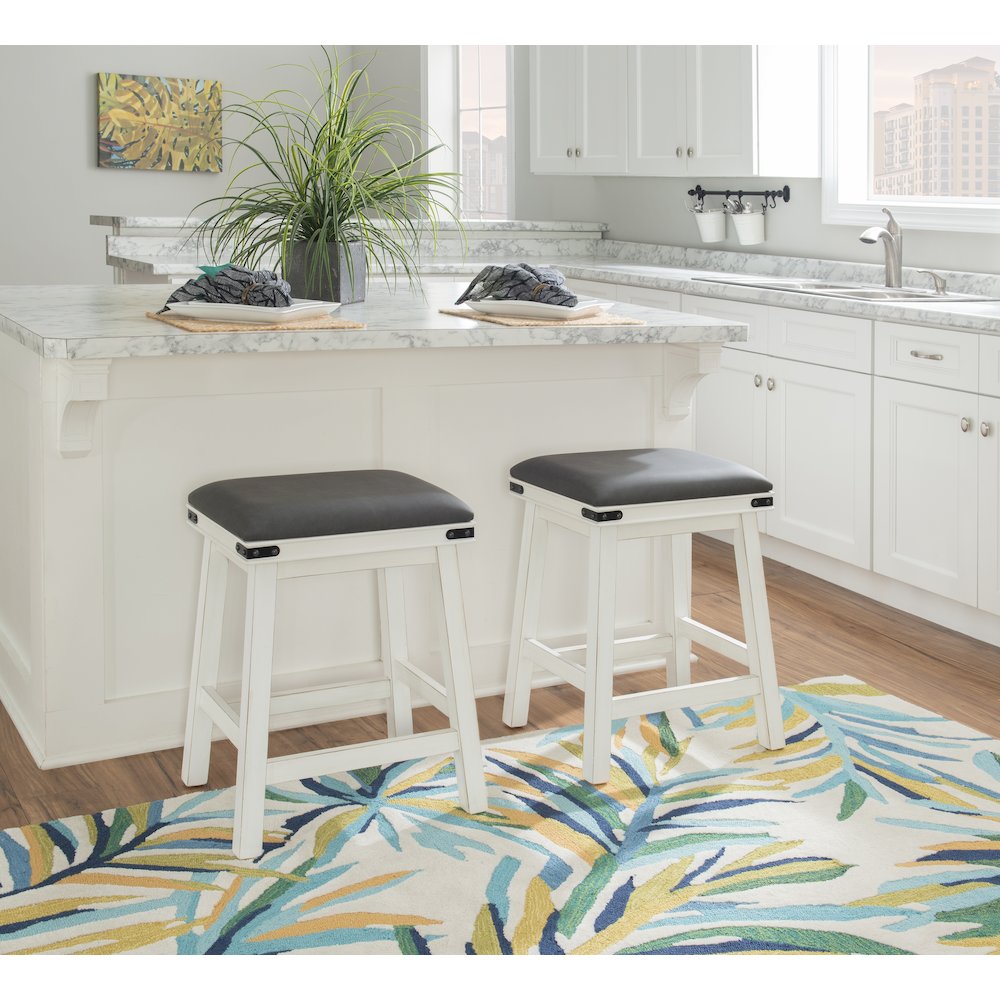 Serrano Counter Stool White. Picture 2