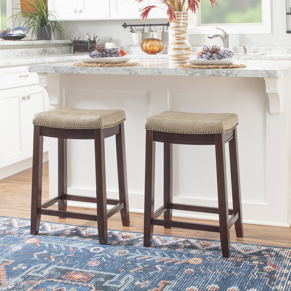 Claridge Beige Counter Stool. Picture 3