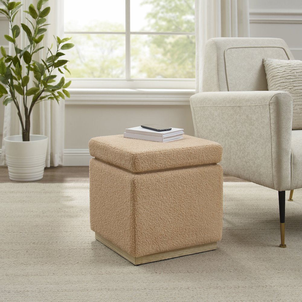 Blanche Square Ottoman Tan. Picture 2