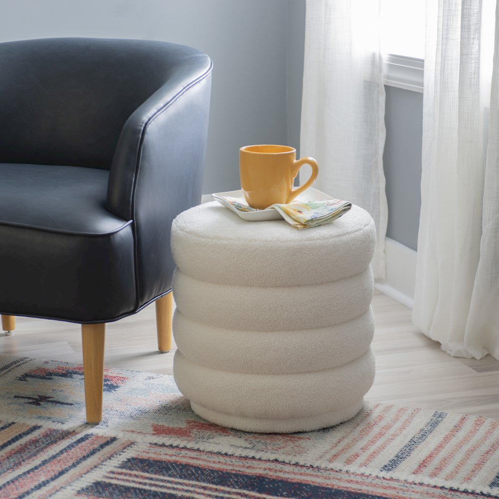 Lorden Round Ottoman Sherpa White. Picture 2