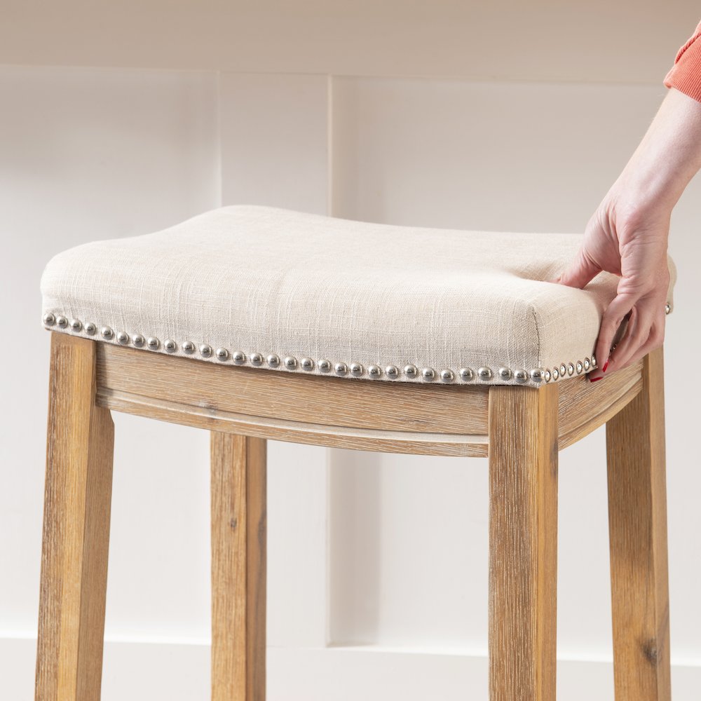 Claridge Acacia Bar Stool. Picture 5