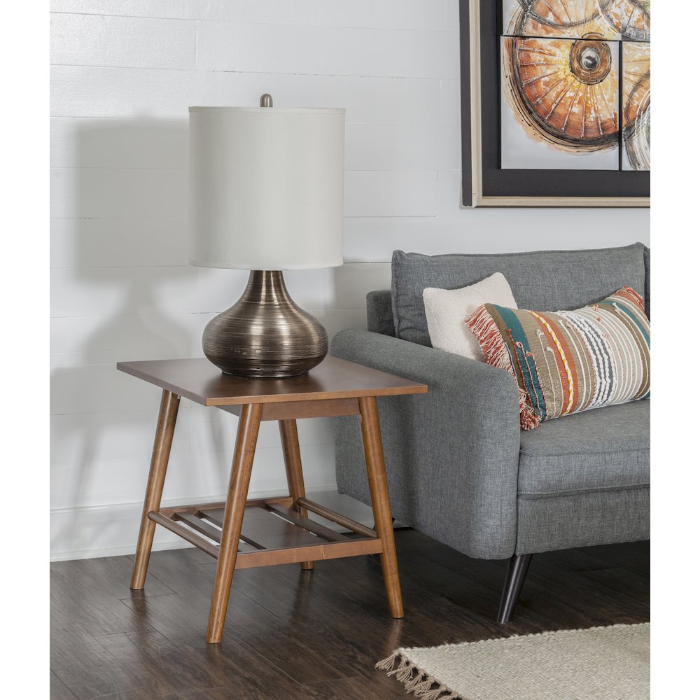 Charlotte End Table. Picture 2