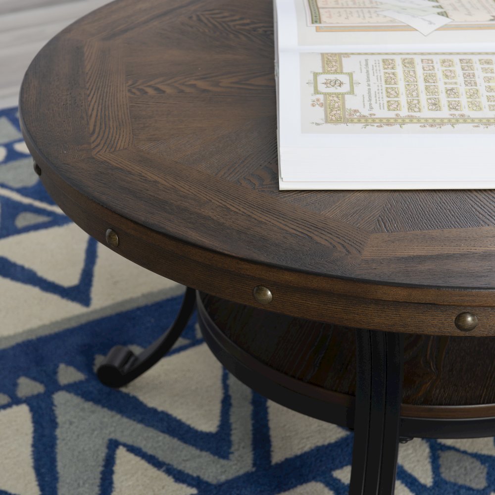 Franklin Cocktail Table. Picture 3