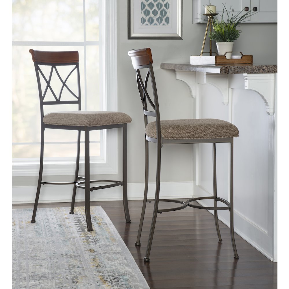 Hamilton Bar Stool. Picture 2