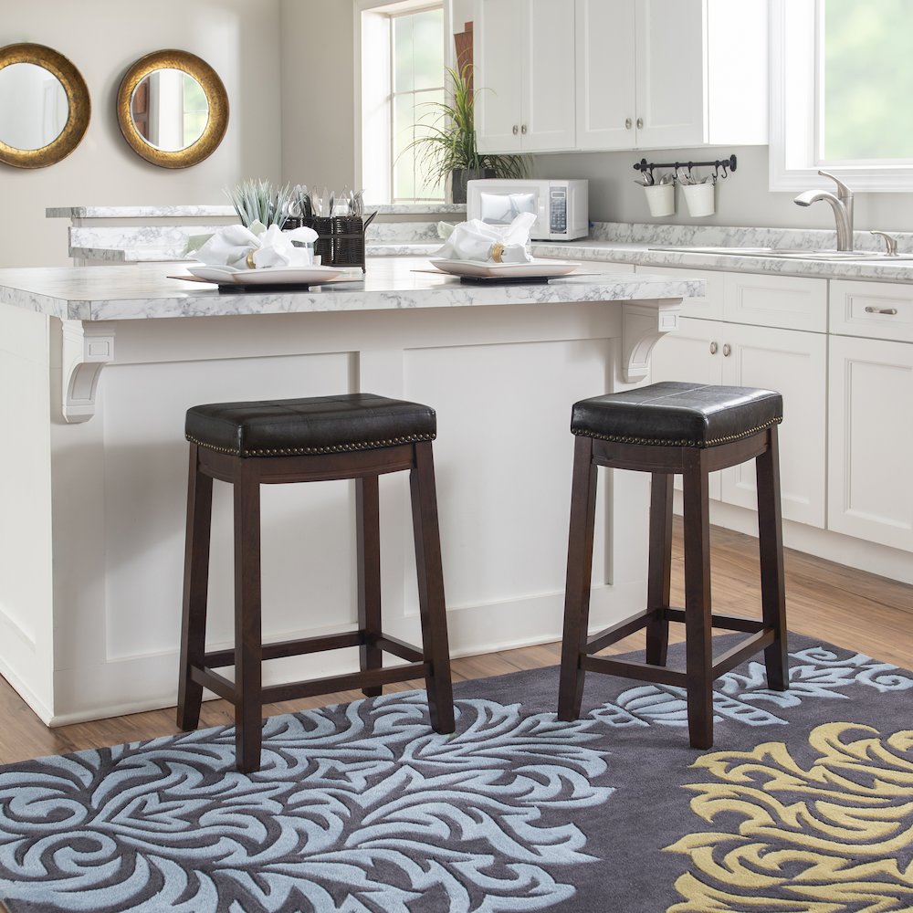 Claridge Brown Counter Stool. Picture 3