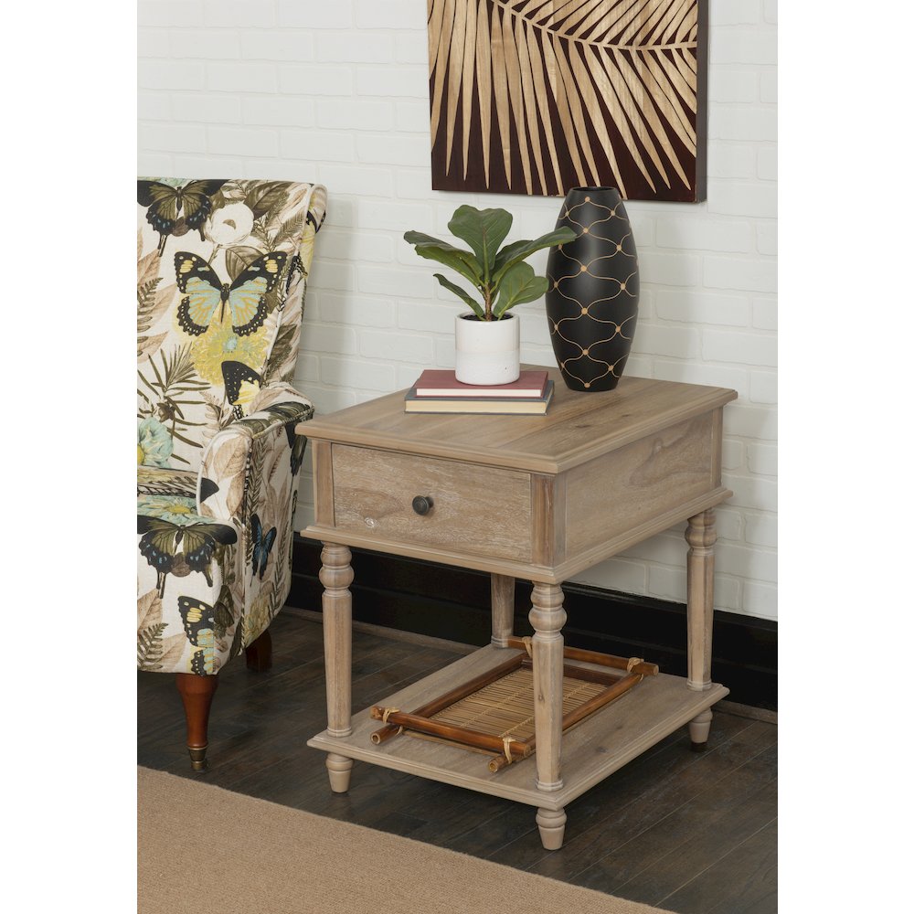 McGhie Side Table Natural. Picture 3