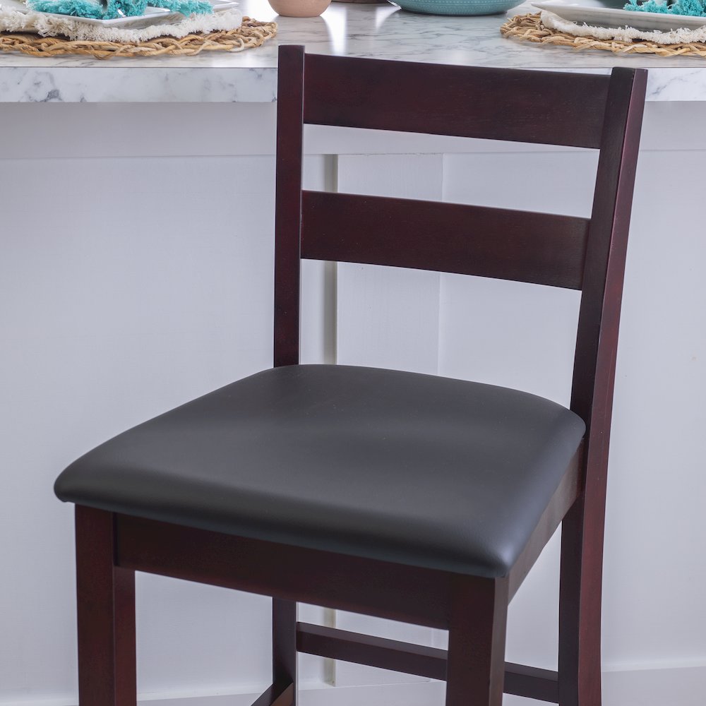 Triena 30 In Soho Bar Stool. Picture 4