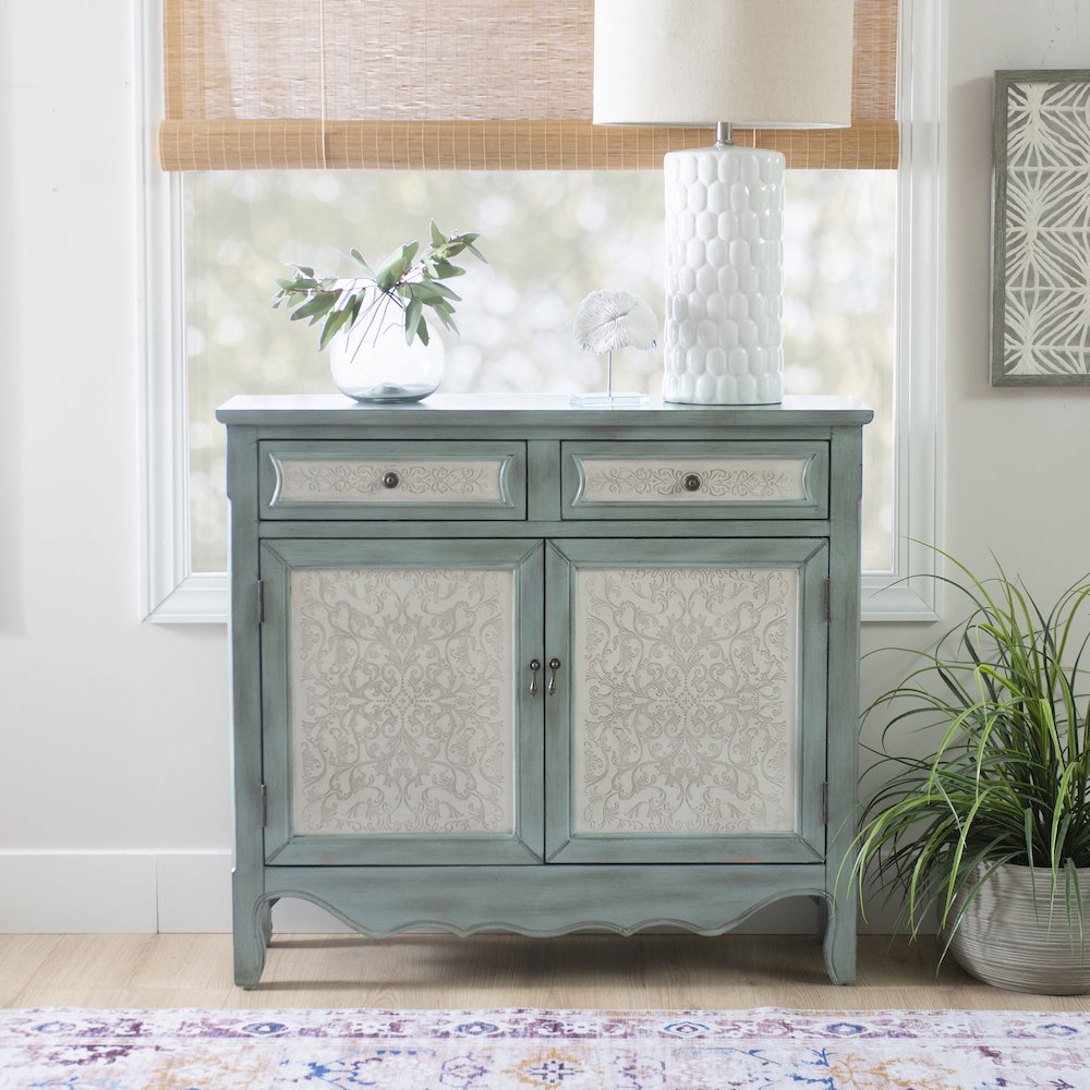 Antique Blue & White Console. Picture 3