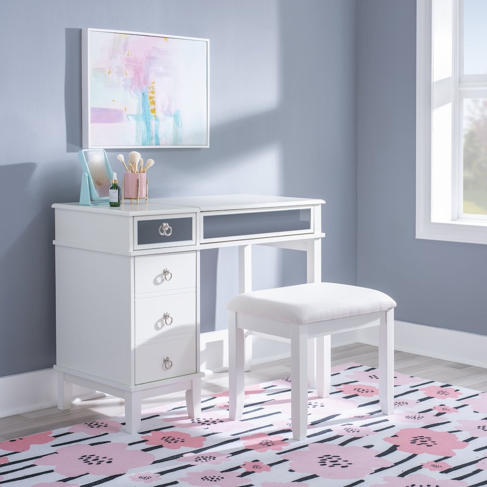Eva Vanity Set. Picture 4