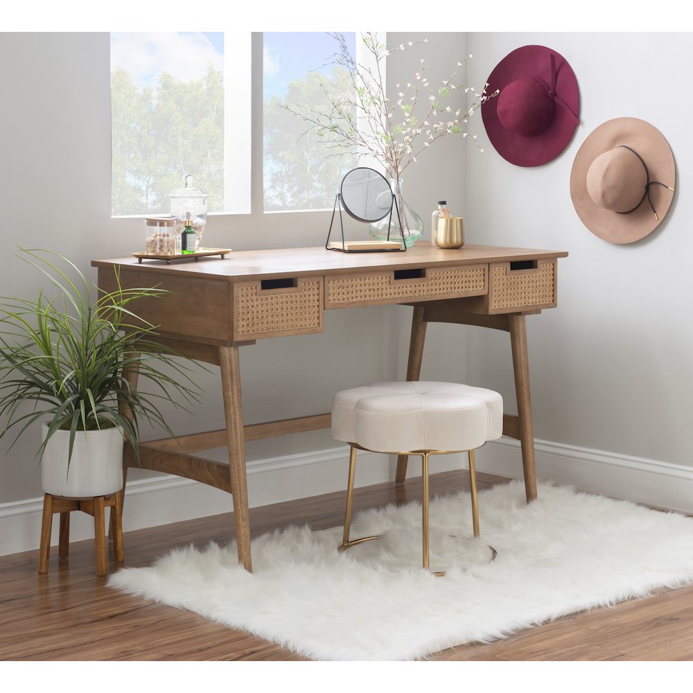 Ryker Rattan Desk. Picture 3
