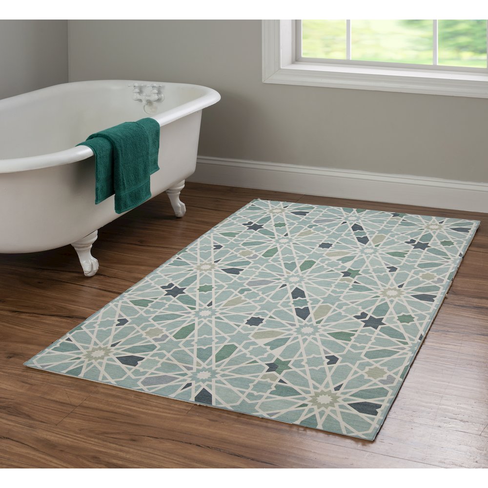 Outdoor Washable Deltona Green & Ivory 3' X 5', Rug. Picture 1