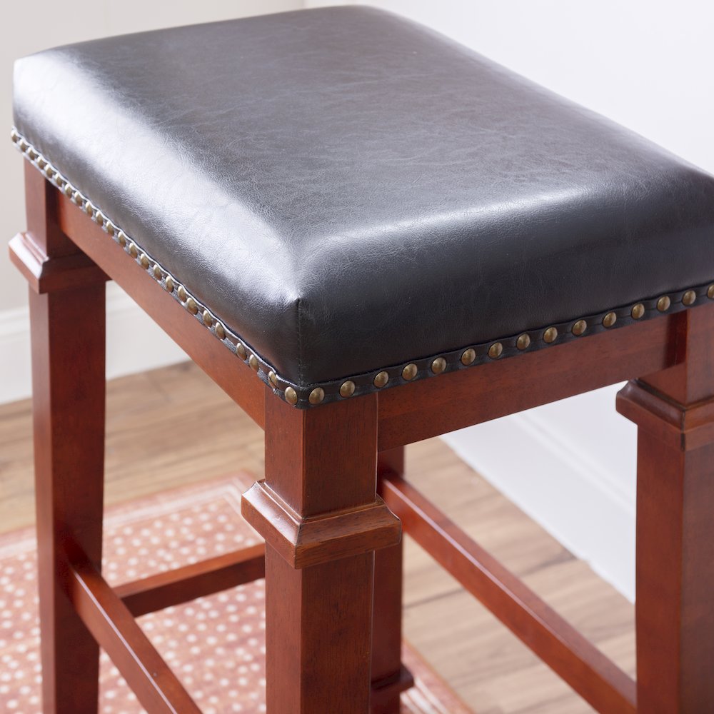 Kennedy Backless Pu Bar Stool. Picture 4