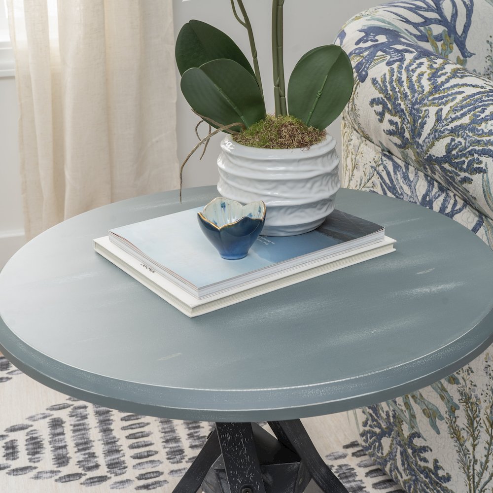 Omar Side Table Grey. Picture 3
