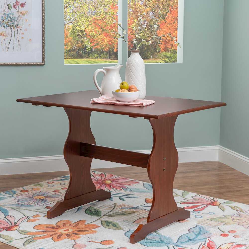 Chelsea Walnut Table. Picture 2