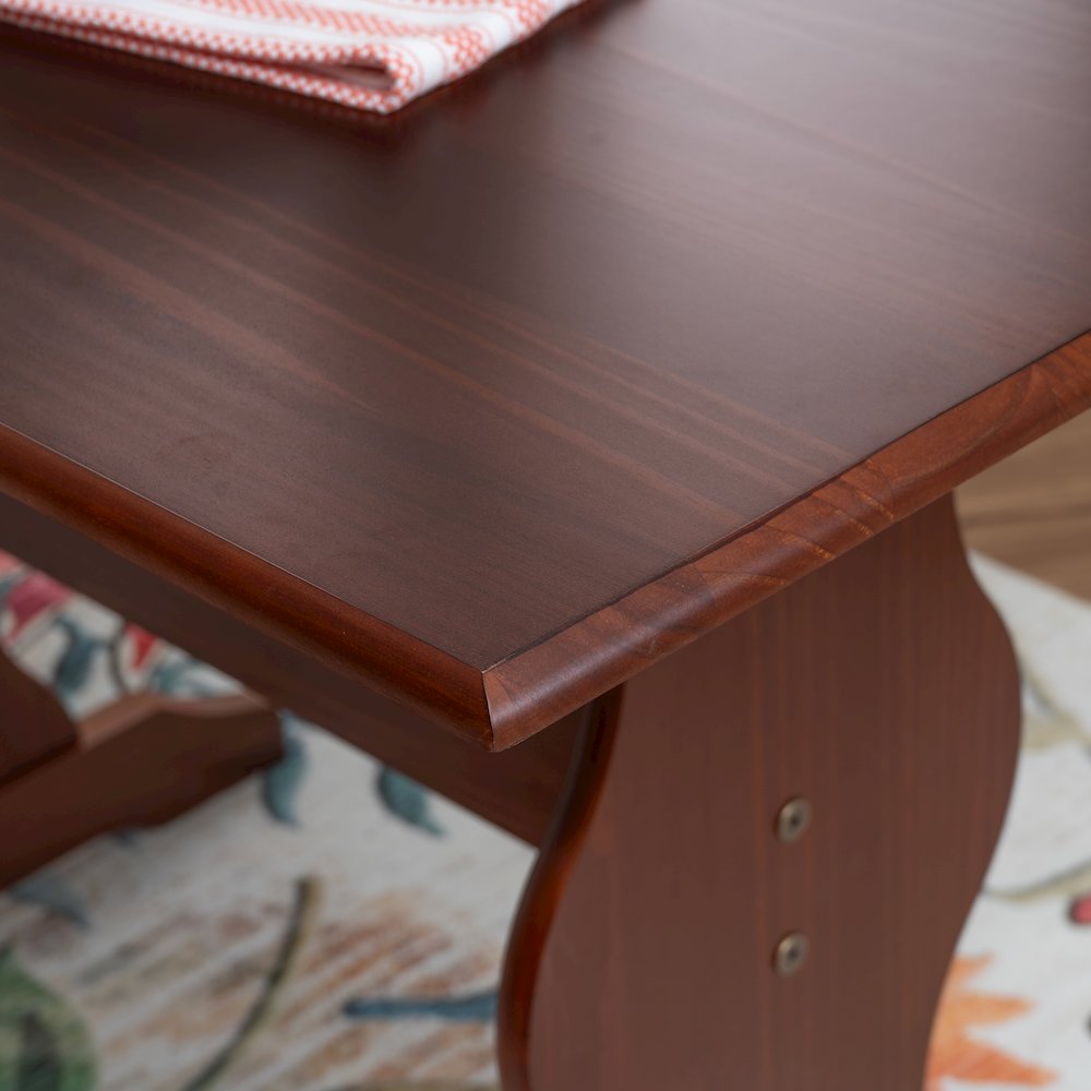 Chelsea Walnut Table. Picture 3