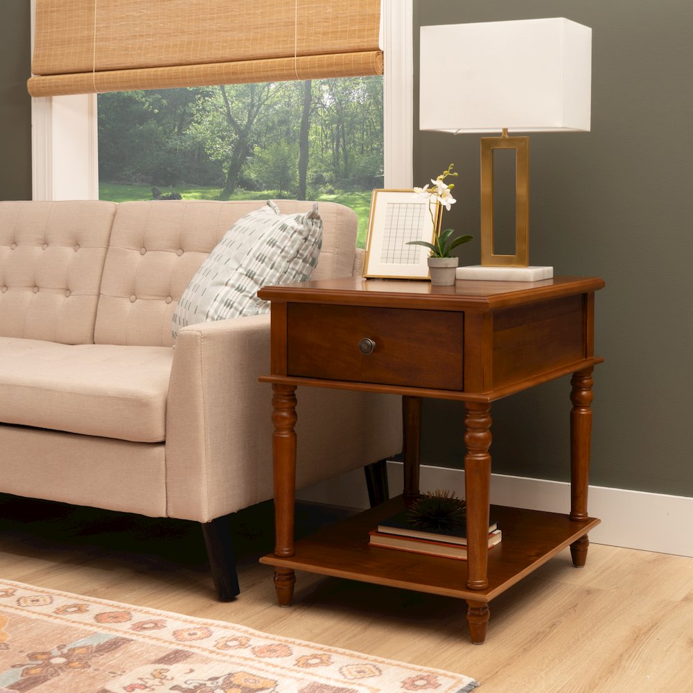 McGhie Side Table Hazelnut. Picture 3