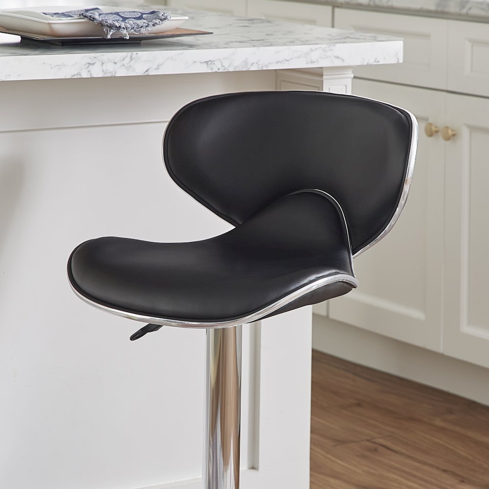 Chrome and Black PU Barstool. Picture 5