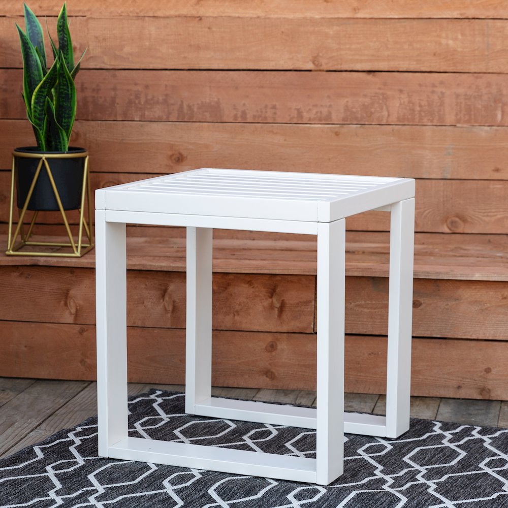 Kessler Side Table White. Picture 3