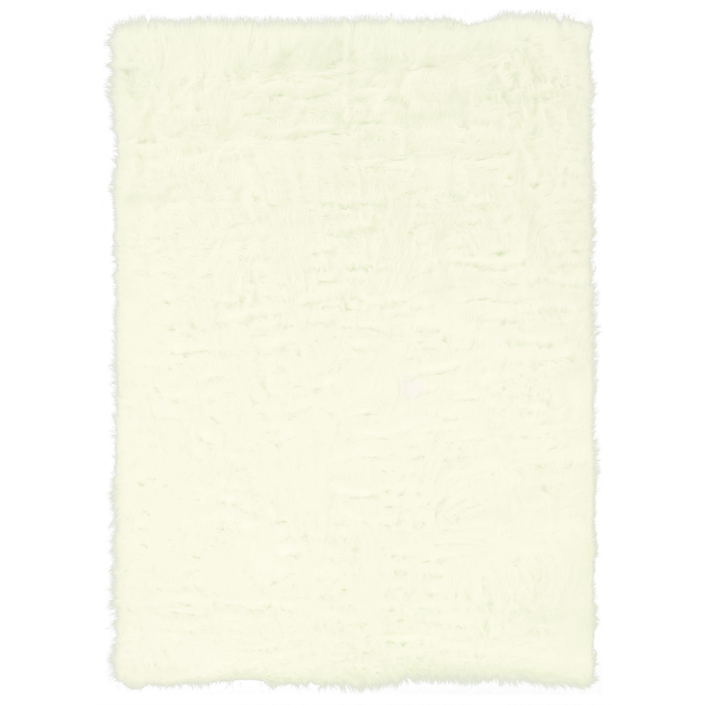 Faux Sheepskin White  3 x 5 Rug. Picture 1