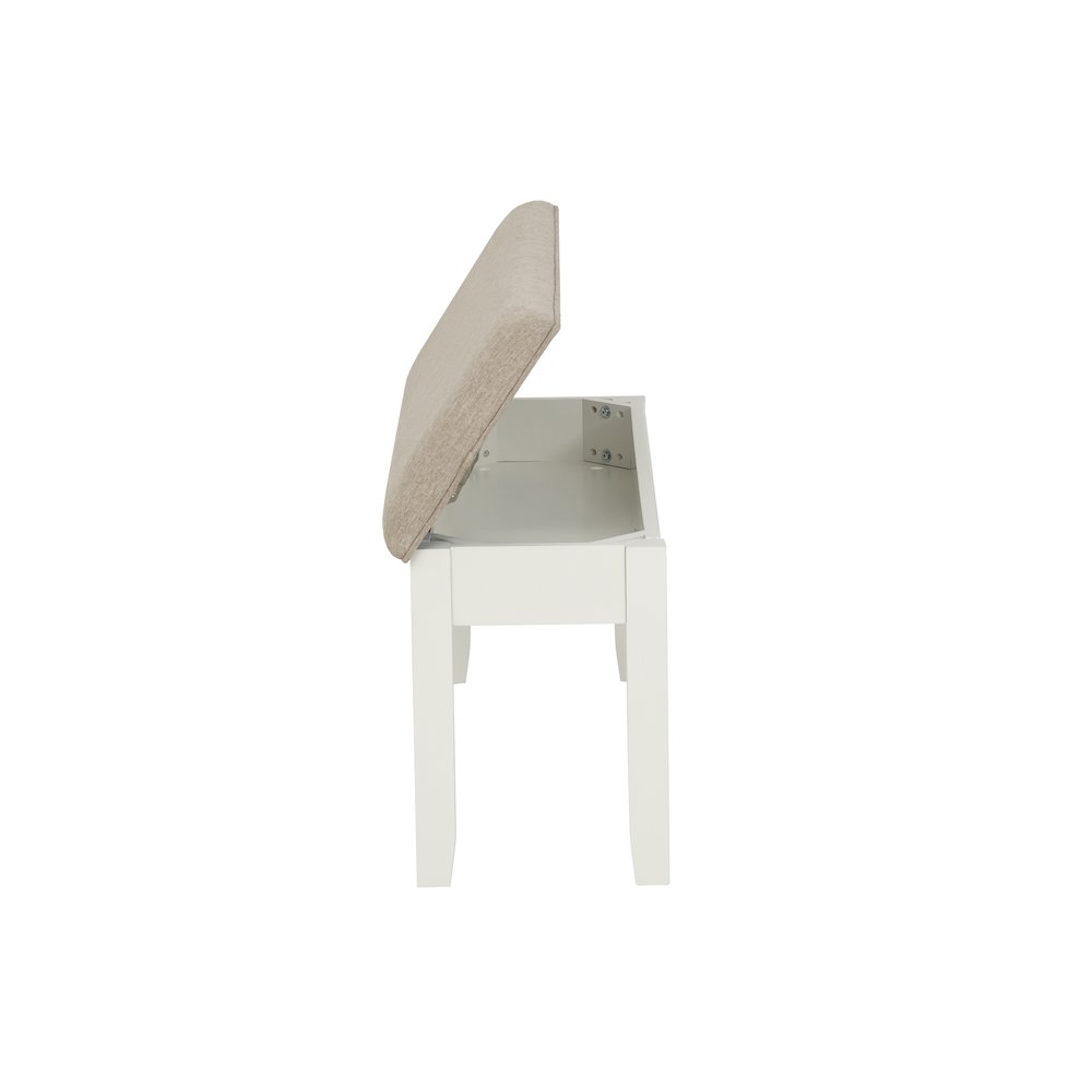 Jane Brown Bench. Picture 8