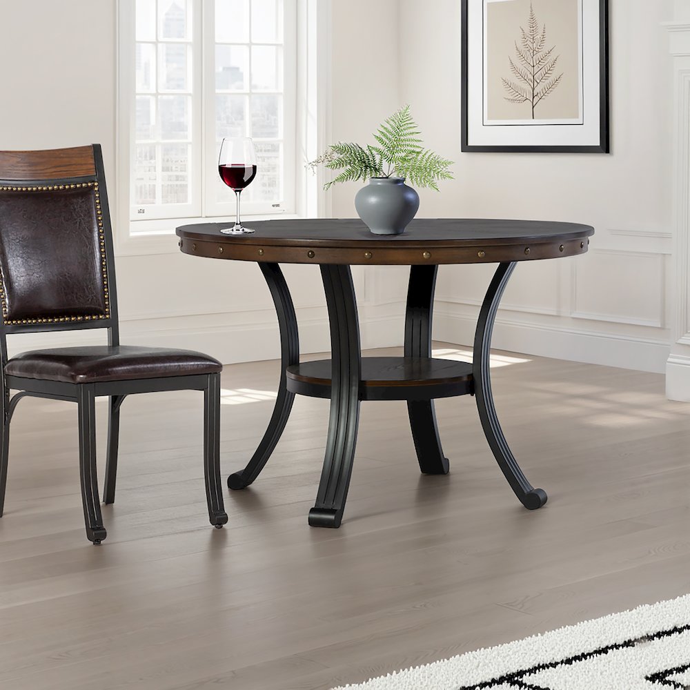 Franklin Dining Table. Picture 3
