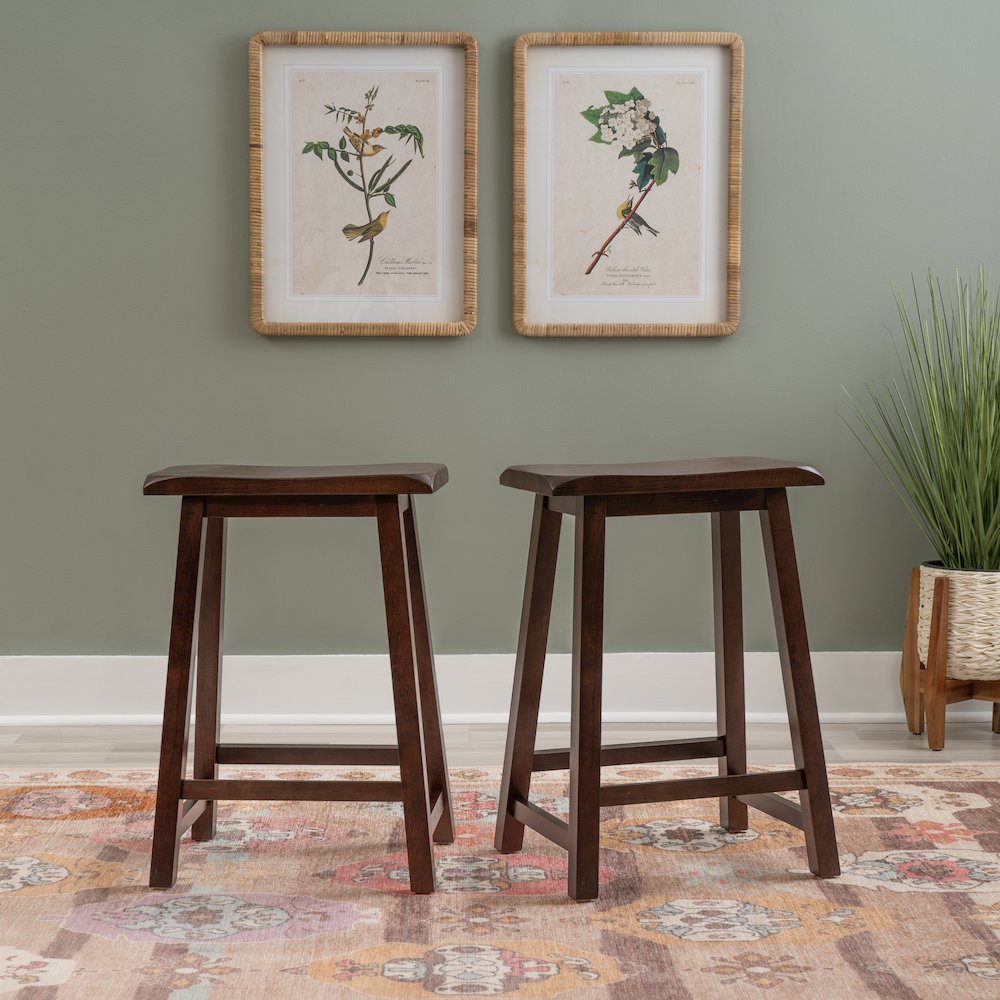 Saddle Stool 24 Inches. Picture 2