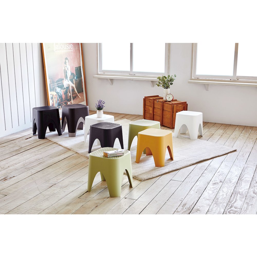 Mallorca Stackable Rattan Top Side Table/Ottoman Set of 2. Picture 5