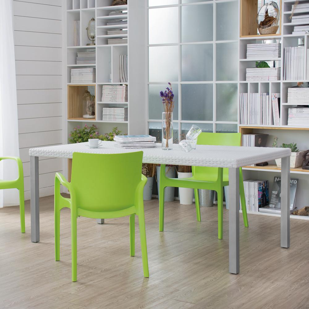Lagoon Oslo Family Rattan Dining Table with Aluminum Legs. Picture 2