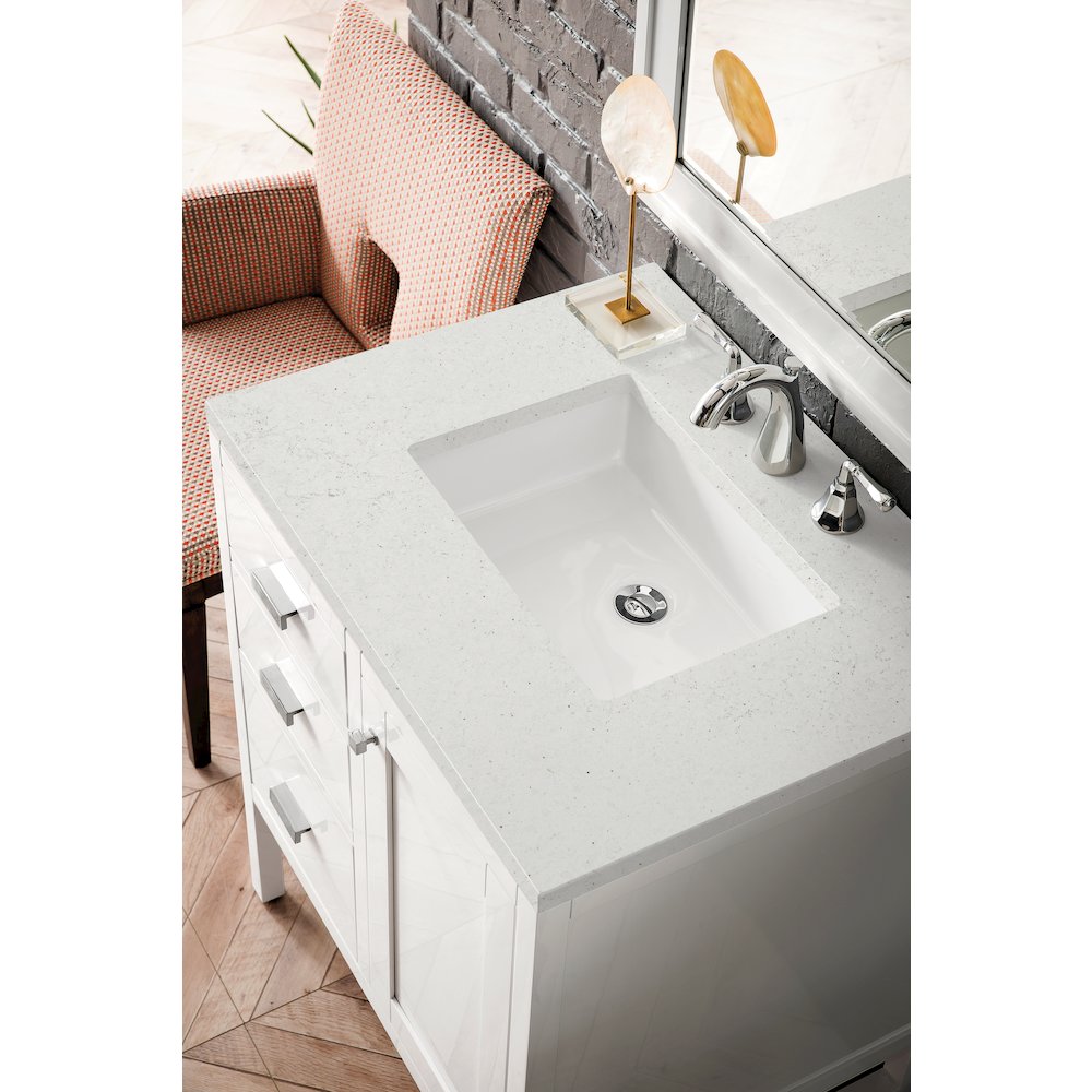 30" Single Vanity, Glossy White w/ 3 CM Lime Delight Quartz Top. Picture 5