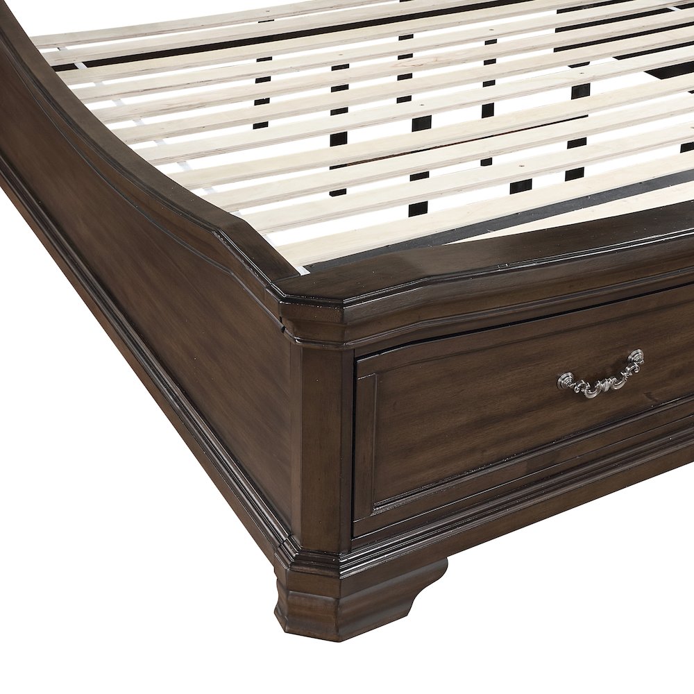 Lyndhurst Wood King Upholstered Bed in Walnut. Picture 6