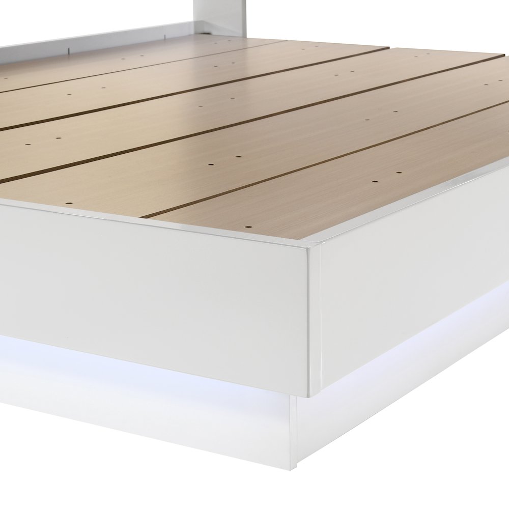 Paradox Wood King Platform Bed in White. Picture 6