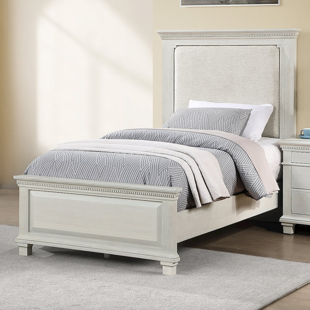 Silver Sands Wood Twin Size Panel Bed in Gray. Picture 2