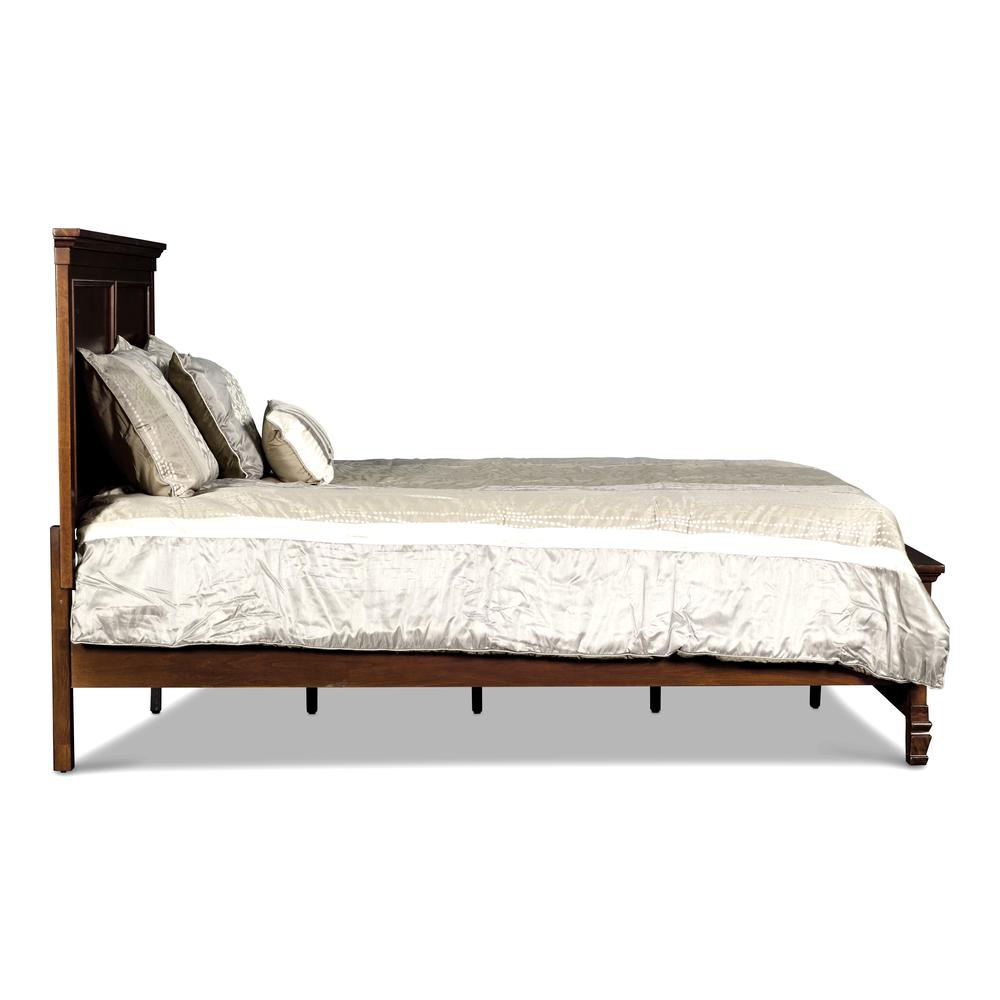 Furniture Tamarack Solid Wood Cal King Panel Bed in Brown Cherry. Picture 3