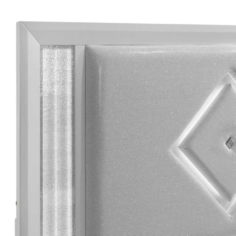 Stardust Solid Wood King Upholstered Bed, White. Picture 6