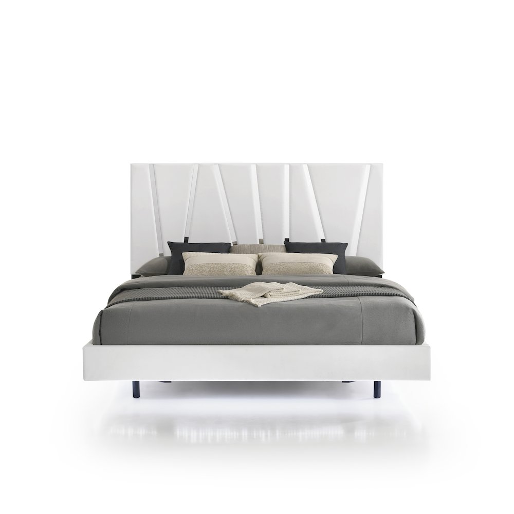 Europa Wood California King Bed, White. Picture 2