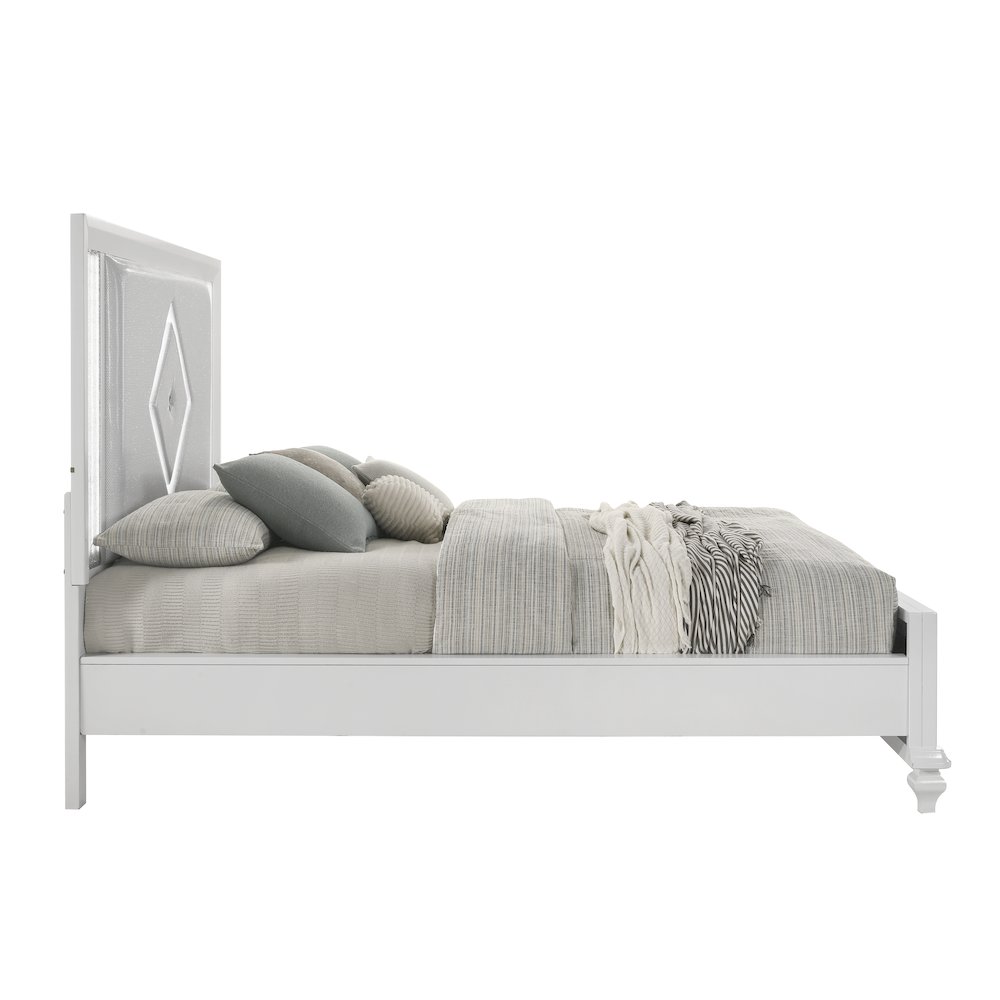Stardust Solid Wood King Upholstered Bed, White. Picture 4