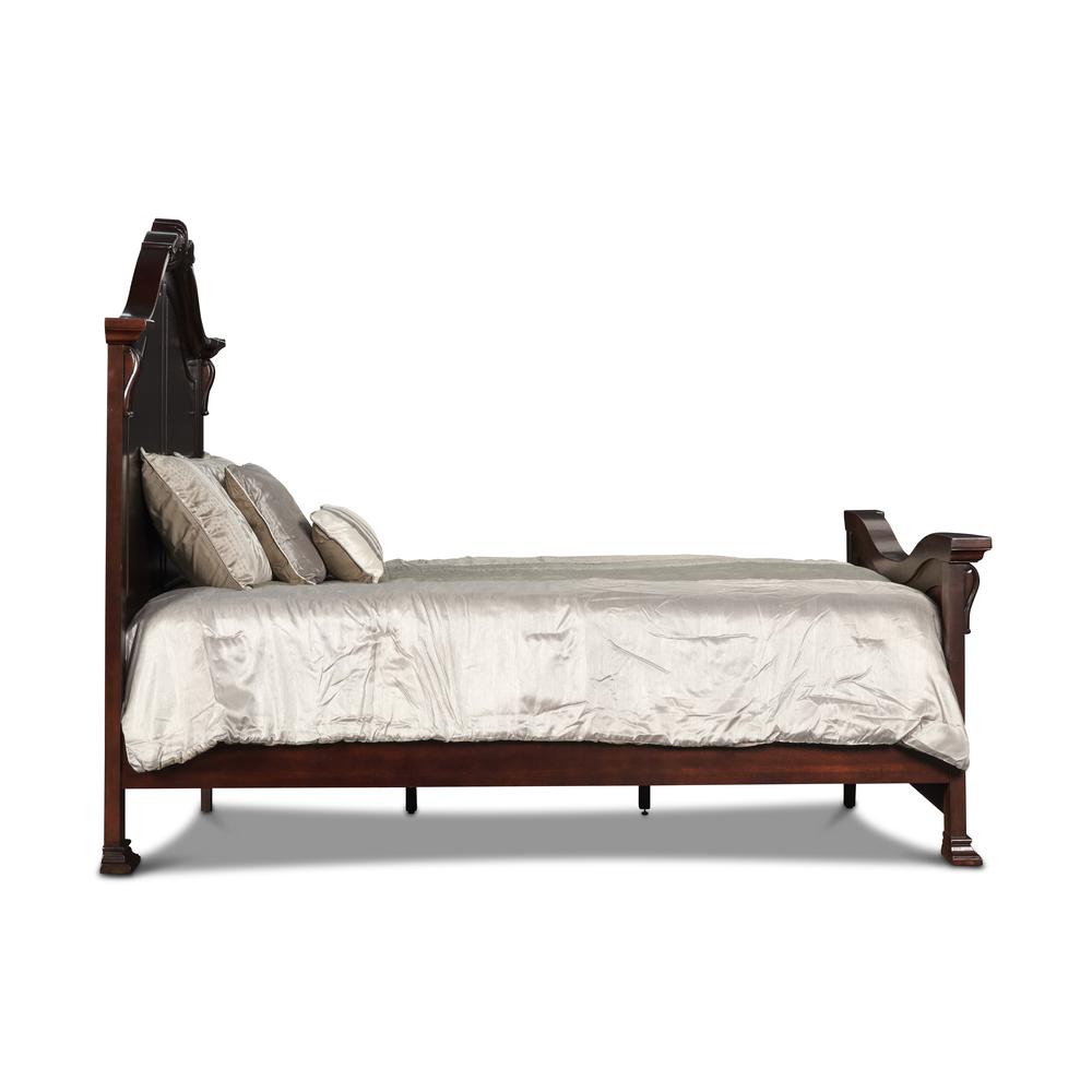 Furniture Emilie Traditional Solid Wood Bed in Brown. Picture 3