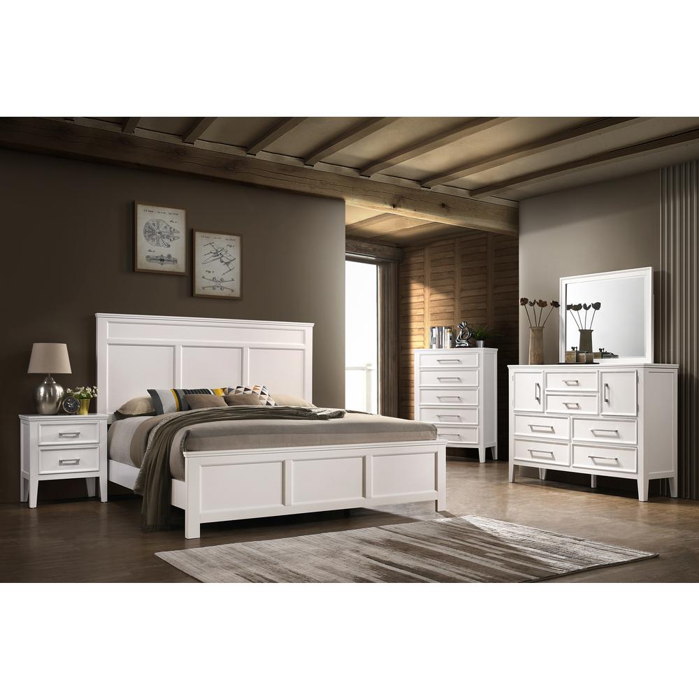 Furniture Andover 5-Piece Queen Wood Bedroom Set in White. Picture 9