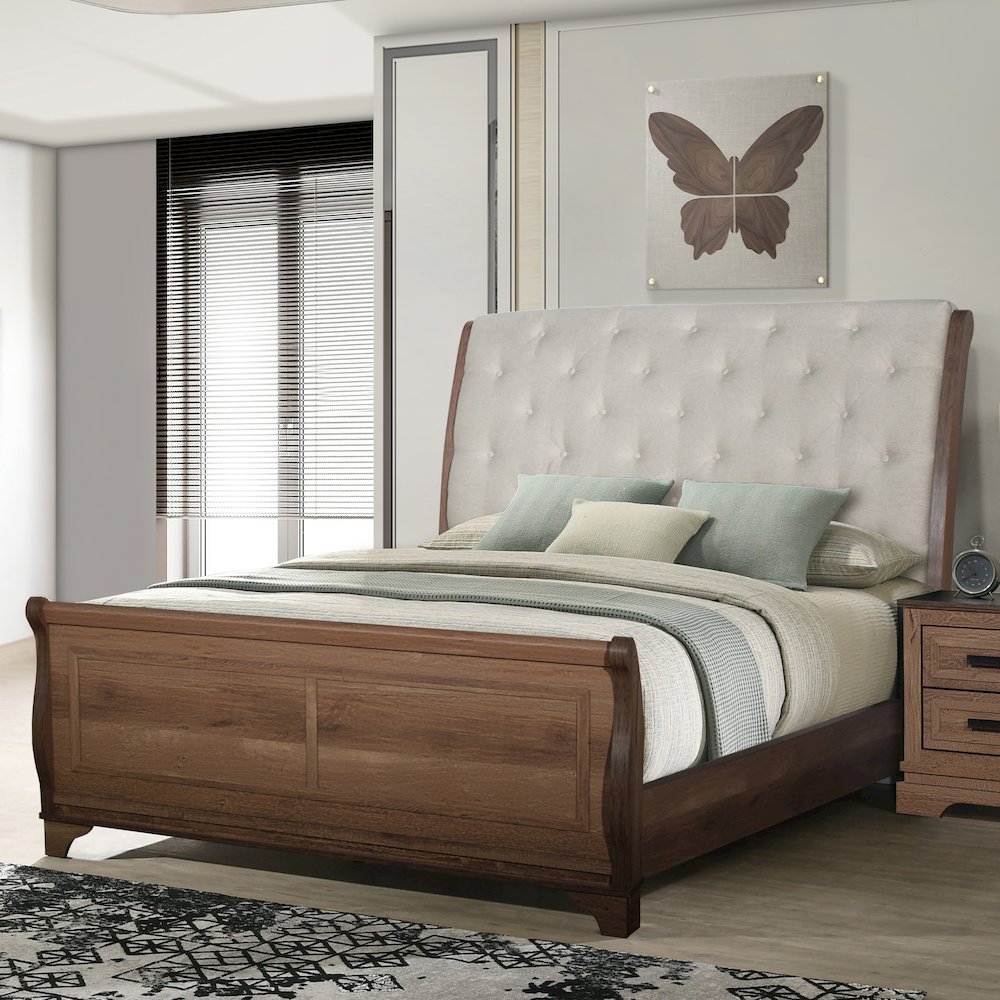 Coventry Hall Wood Queen Sleigh Bed in Pecan. Picture 10