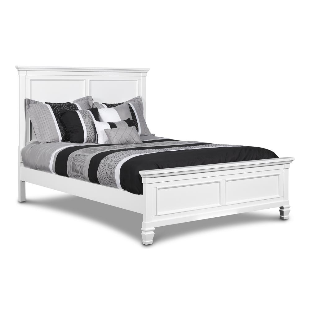 Furniture Tamarack Solid Wood Full Size Bed in White. Picture 1