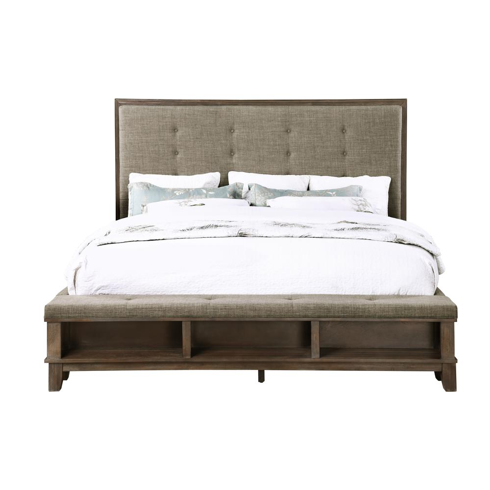 Furniture Cagney Traditional King Solid Wood Bed in Brown. Picture 2