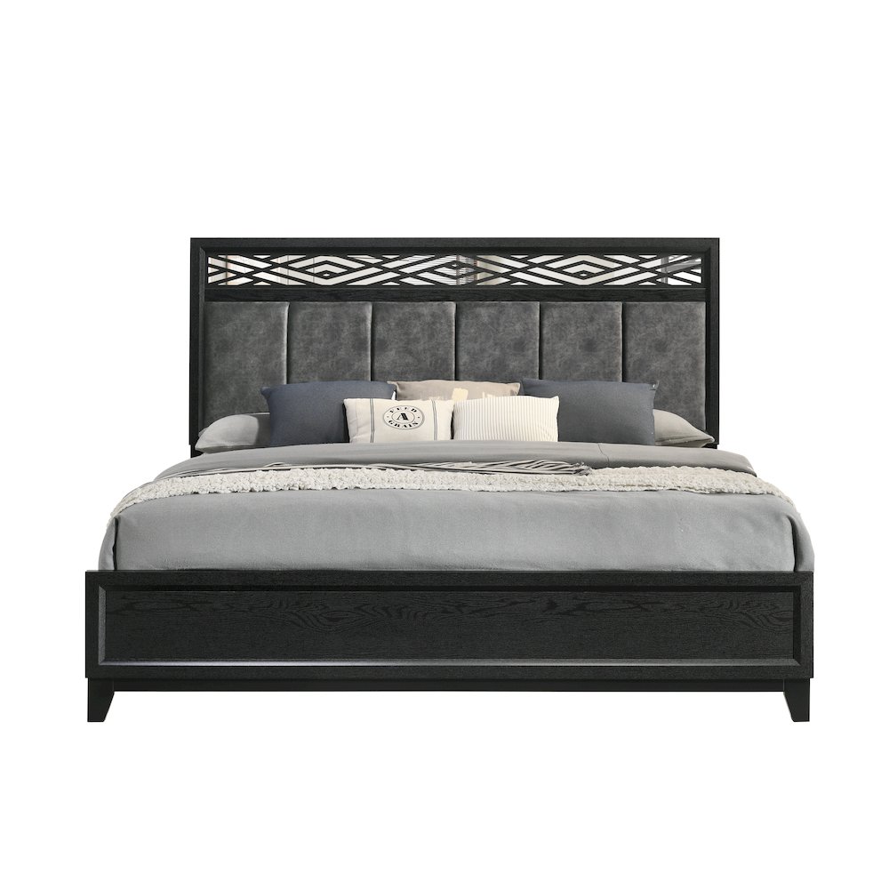 Obsidian Wood Queen Bed, Black. Picture 3