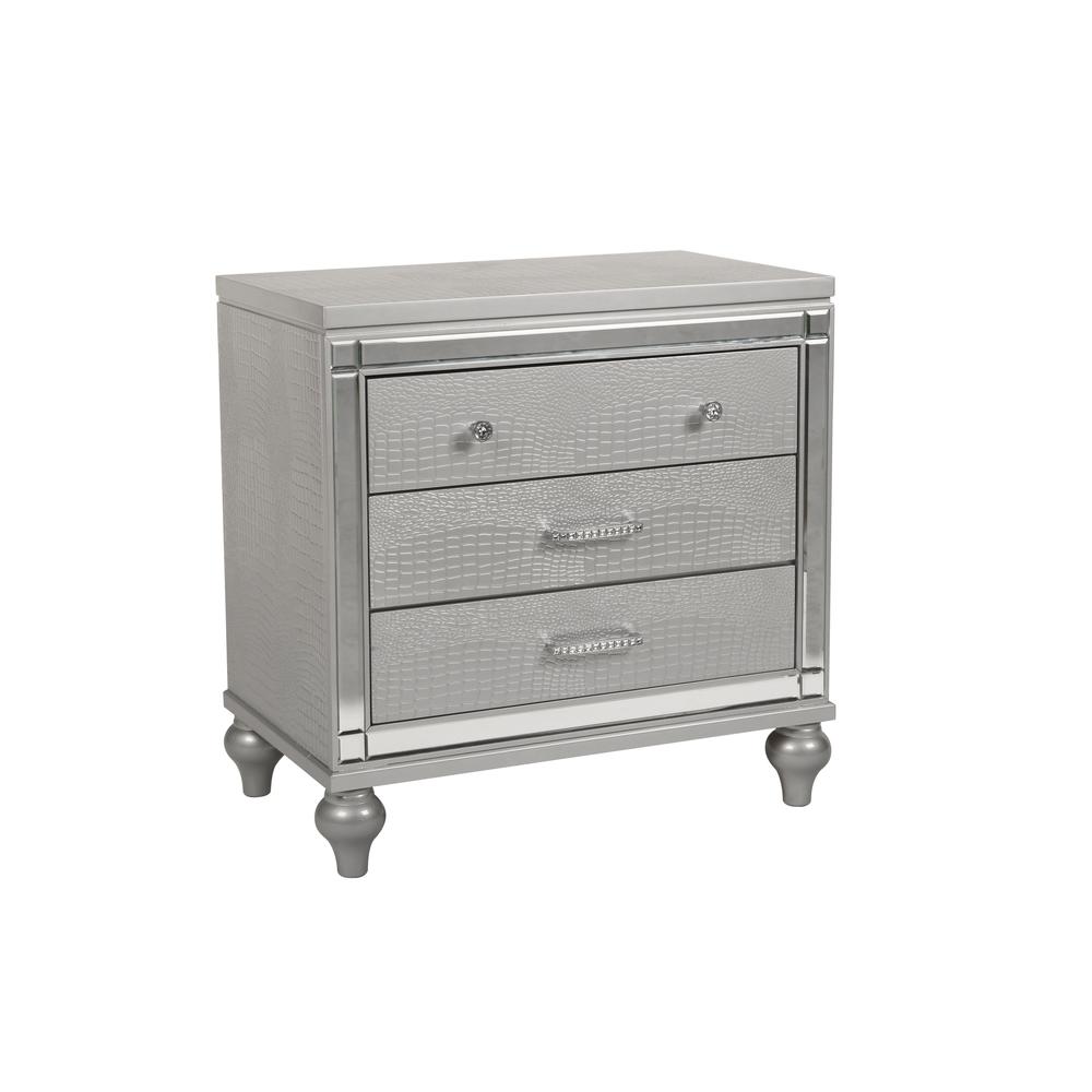 Valentine 4-Piece Wood Queen Bedroom Set with Nightstand in Silver. Picture 6