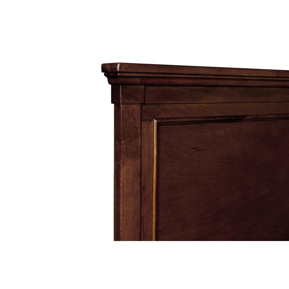 Furniture Tamarack 5/0 Solid Wood Queen Bed in Burnished Cherry. Picture 5