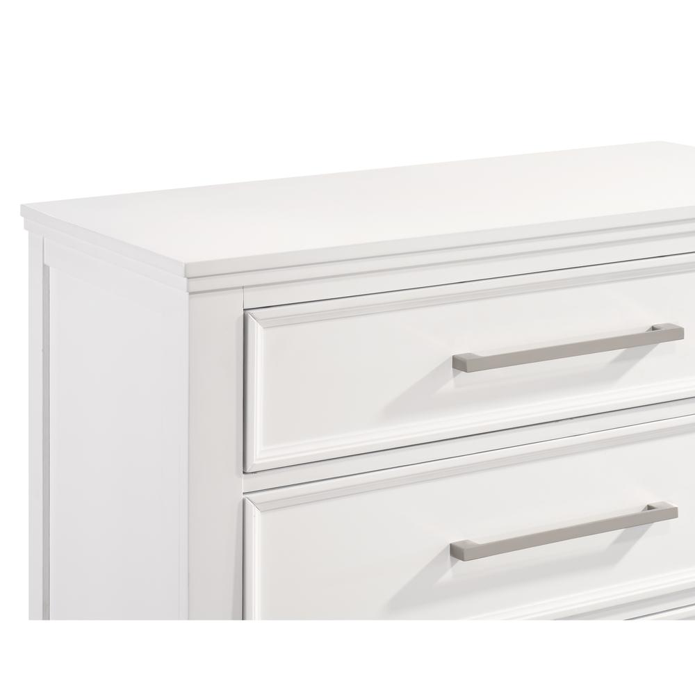 Furniture Andover Transitional Solid Wood Chest in White. Picture 5