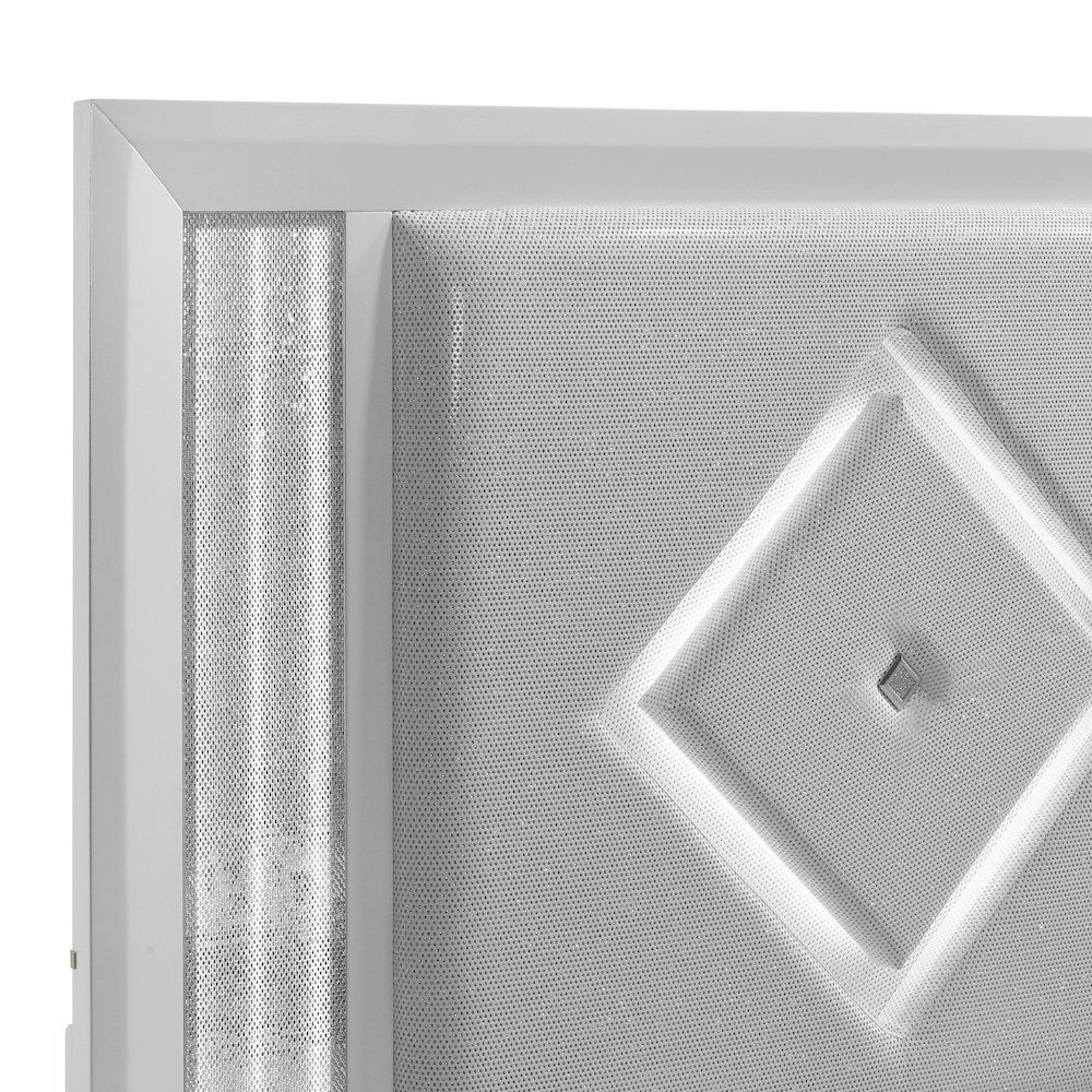 Stardust Solid Wood Queen Upholstered Bed, White. Picture 6